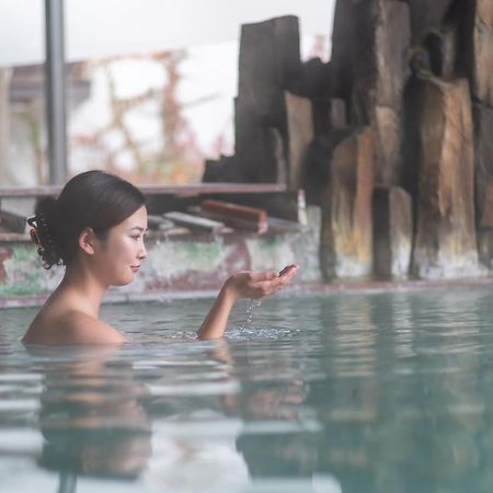 Kusatsu-Onsen Hotel Resort Кусацу Экстерьер фото