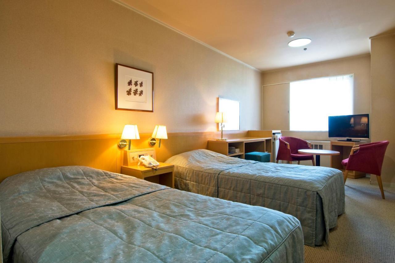 Kusatsu-Onsen Hotel Resort Кусацу Экстерьер фото