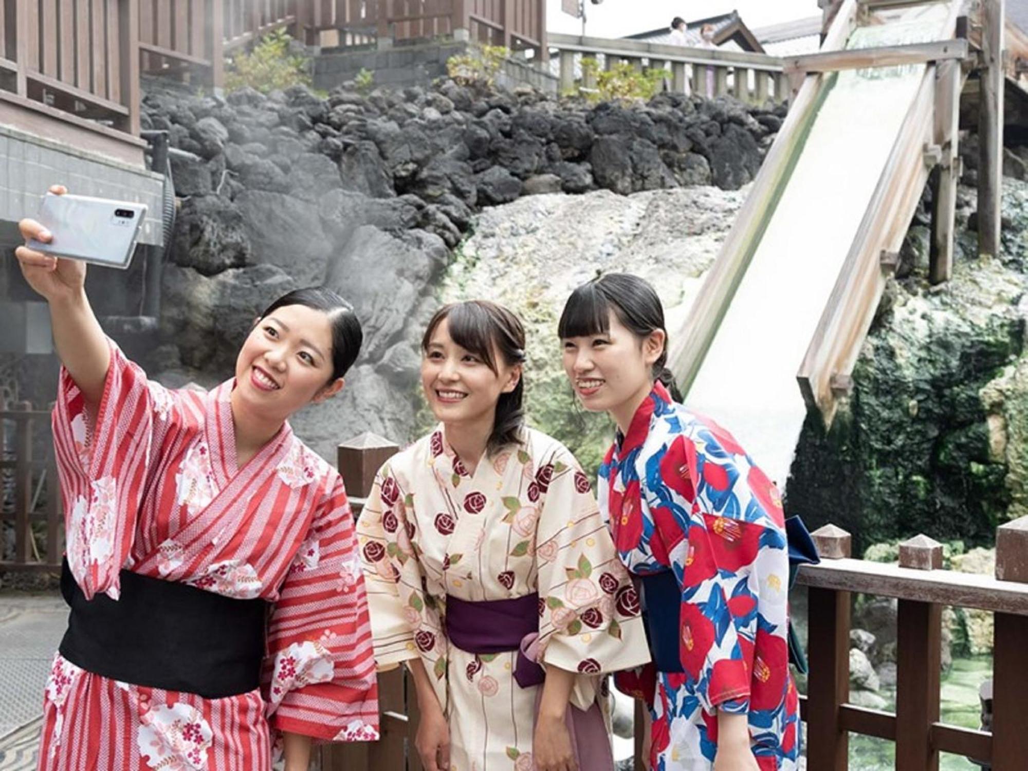 Kusatsu-Onsen Hotel Resort Кусацу Экстерьер фото