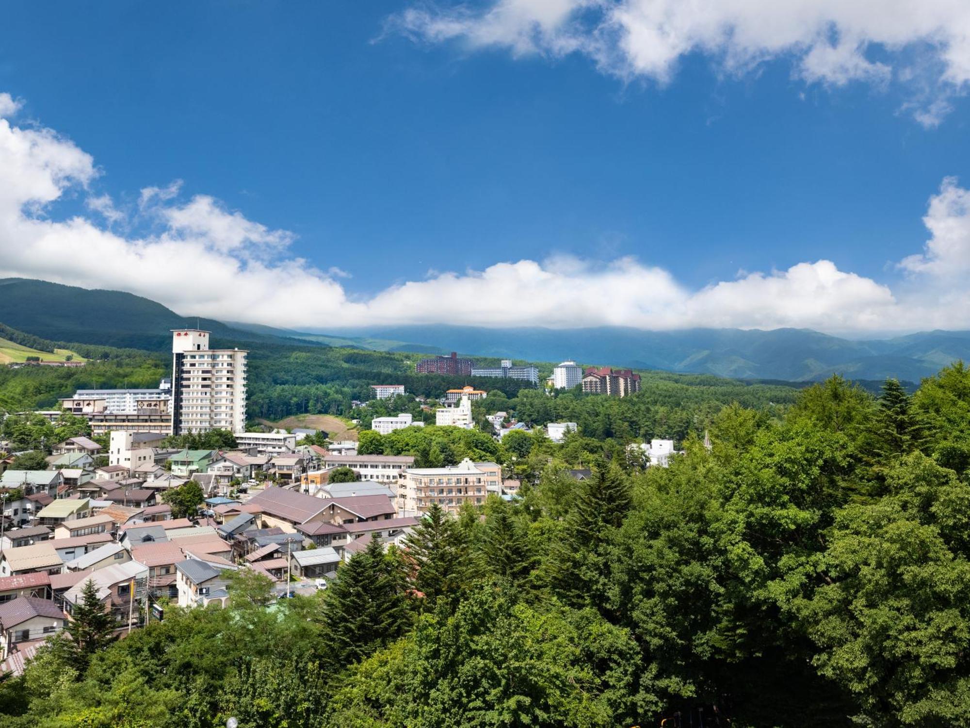Kusatsu-Onsen Hotel Resort Кусацу Экстерьер фото