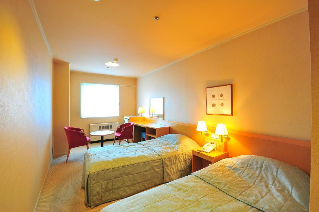 Kusatsu-Onsen Hotel Resort Кусацу Номер фото