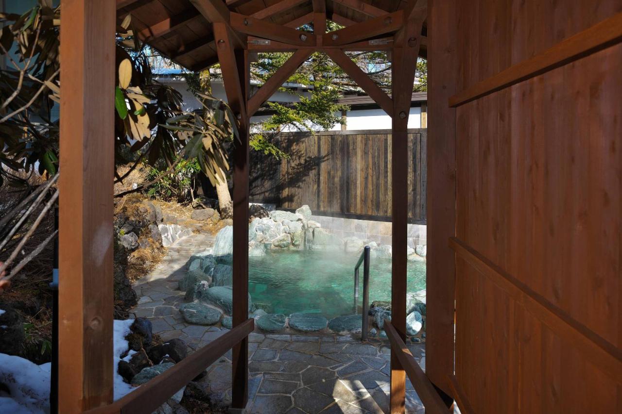 Kusatsu-Onsen Hotel Resort Кусацу Экстерьер фото