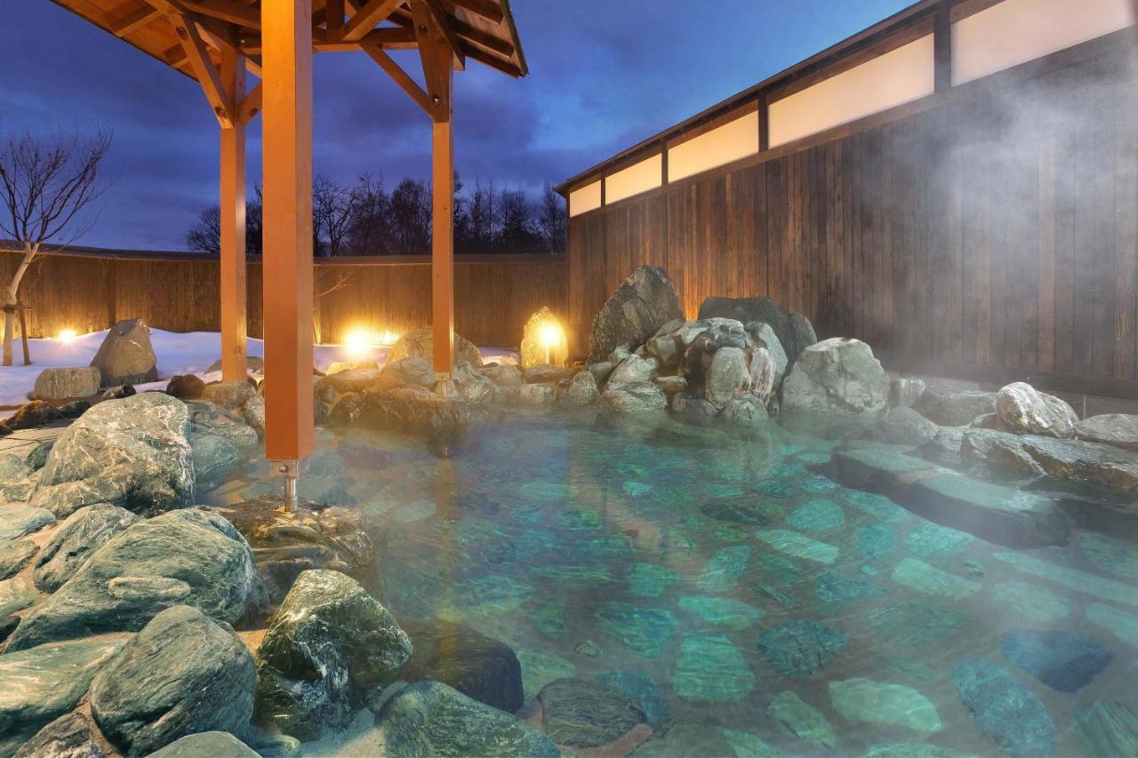 Kusatsu-Onsen Hotel Resort Кусацу Экстерьер фото