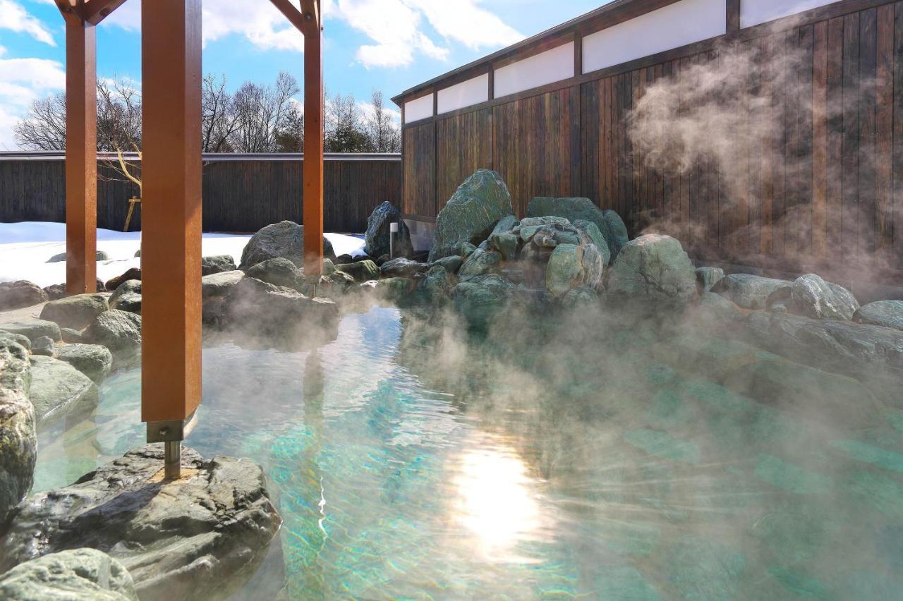 Kusatsu-Onsen Hotel Resort Кусацу Экстерьер фото